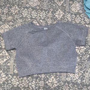 workout shirt to wear over sports bra